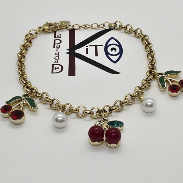Pulsera de acero dorado con colgantes de cerezas